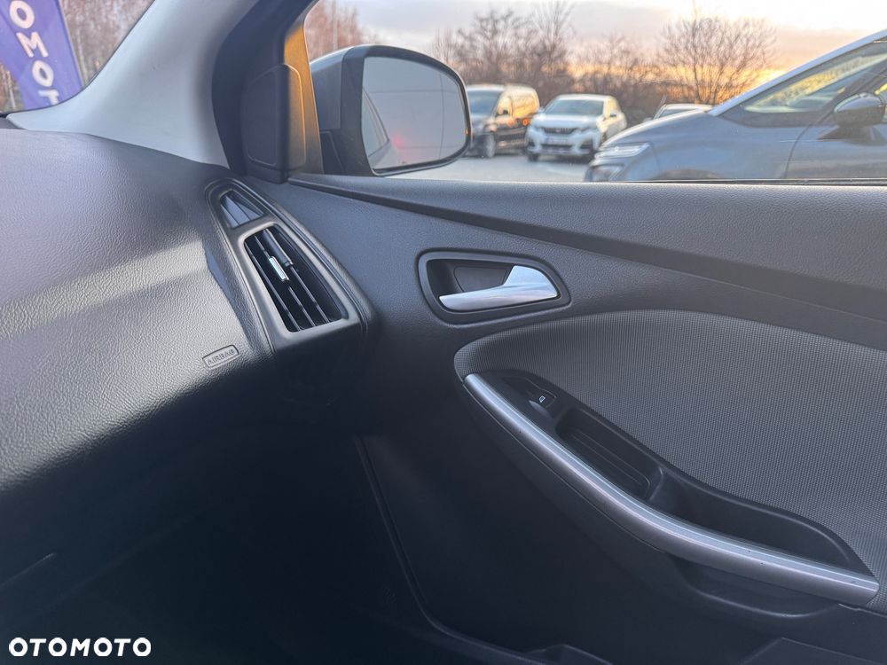 Ford Focus 1.6 TDCi Edition Start - 11