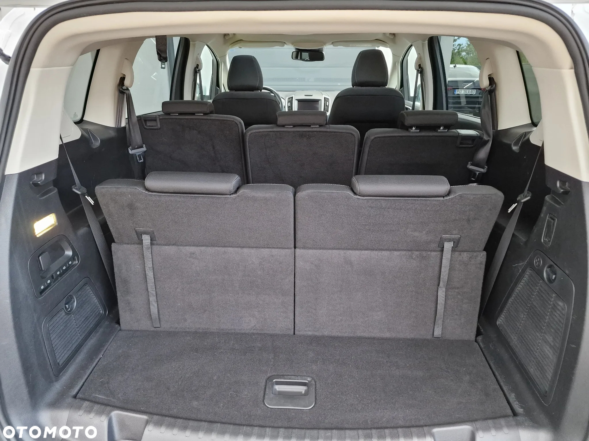 Ford S-Max 2.0 TDCi Titanium - 20