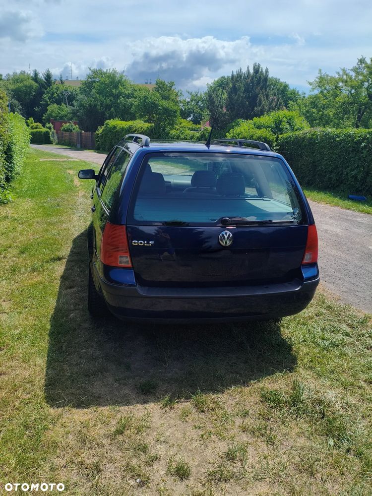 Volkswagen Golf 1.4 Comfortline - 3