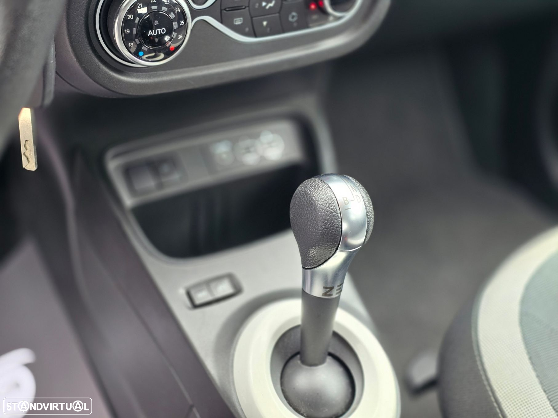 Renault Twingo - 14