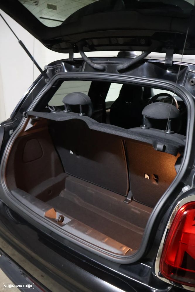 MINI 3 Portas Cooper Auto - 11