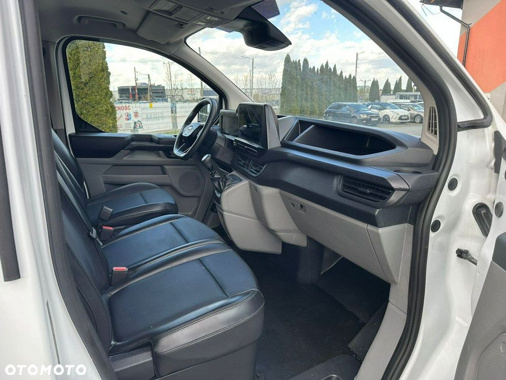 Ford Transit Custom - 12