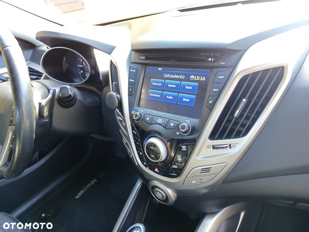 Hyundai Veloster 1.6 DCT Premium - 2