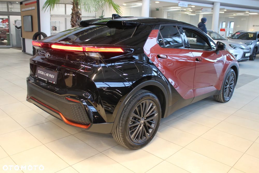 Toyota C-HR 2.0 PHEV Dynamic Force Tokyo Edition - 14