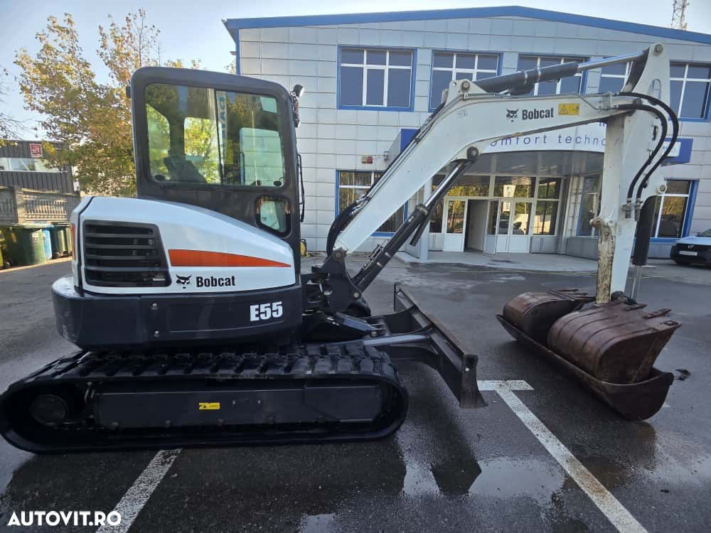 Bobcat E55 - 2