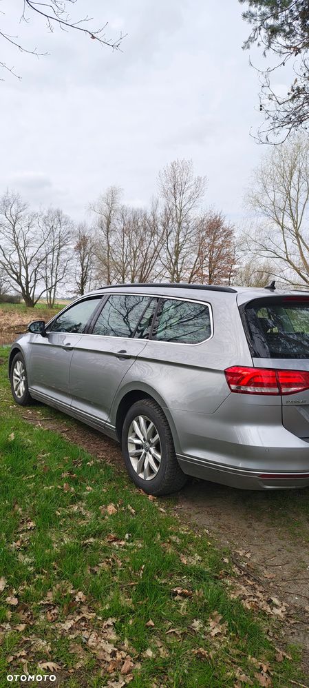 Volkswagen Passat 2.0 TDI (BlueMotion Technology) Comfortline - 6