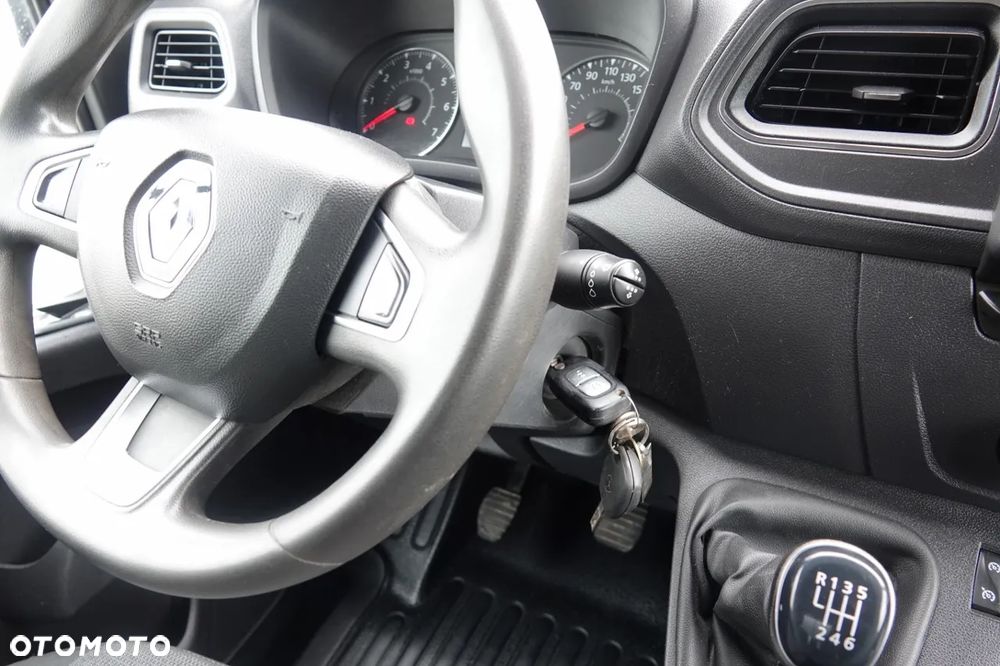Renault MASTER / WYWROTKA / BLIŹNIAK / MANUAL / 3 MIEJSCA / - 31