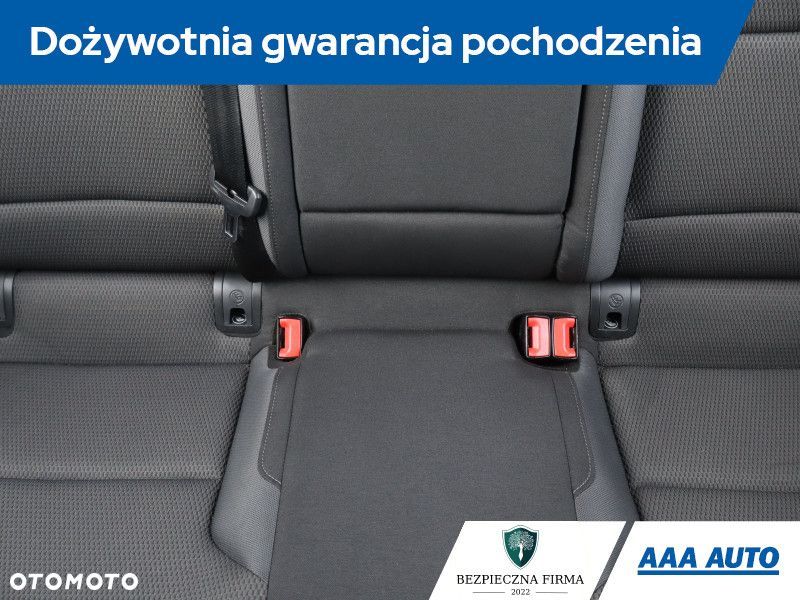 Volkswagen Golf Variant - 12