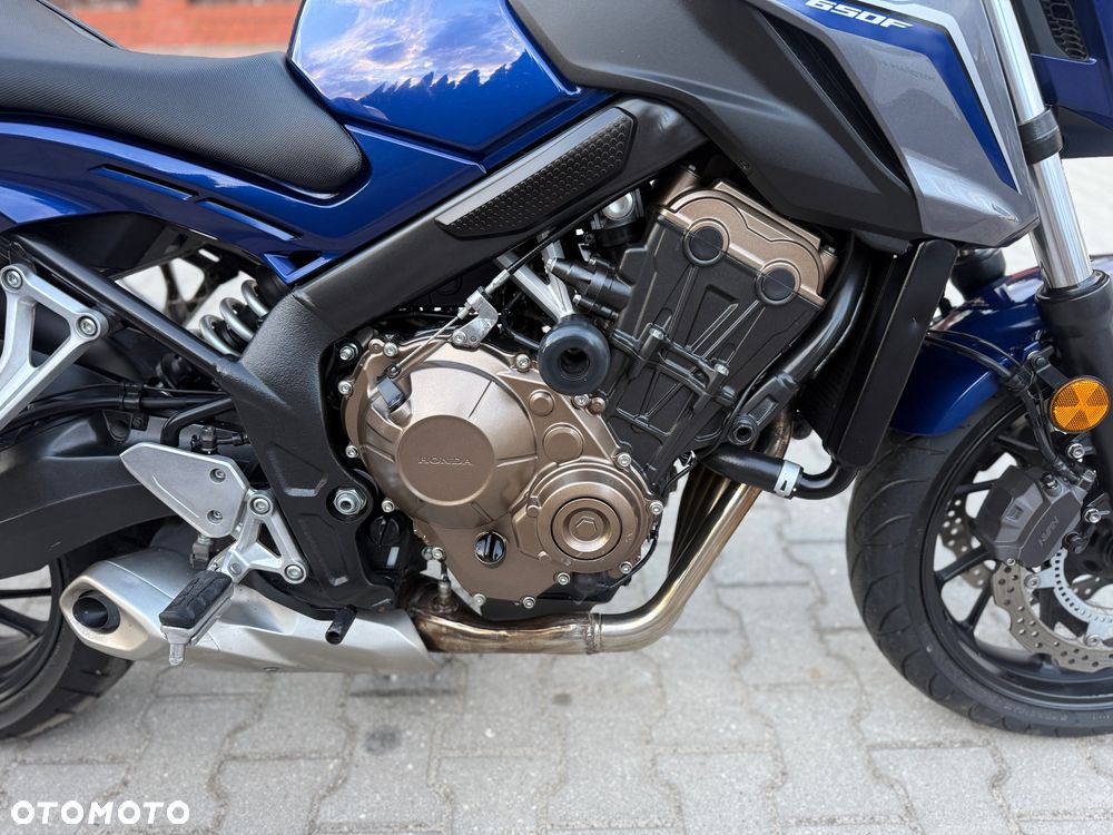 Honda CB - 7
