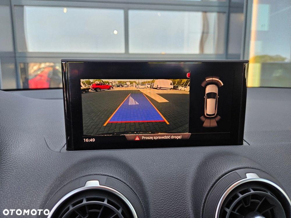Audi Q2 - 18