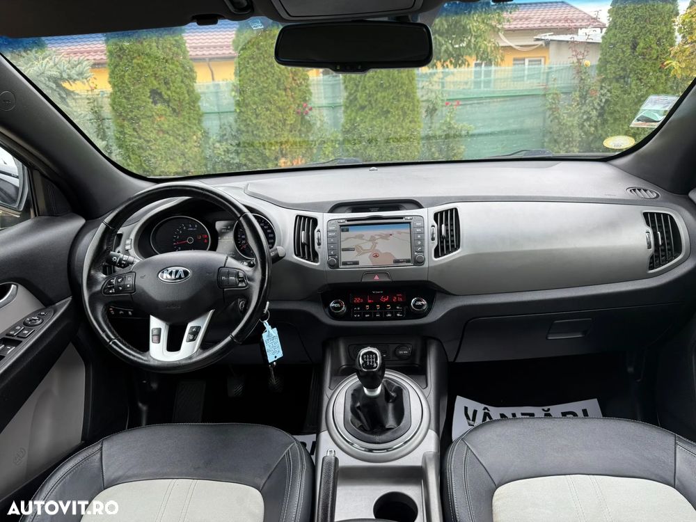Kia Sportage 1.7 DSL MT 4x2 PREMIUM - 6
