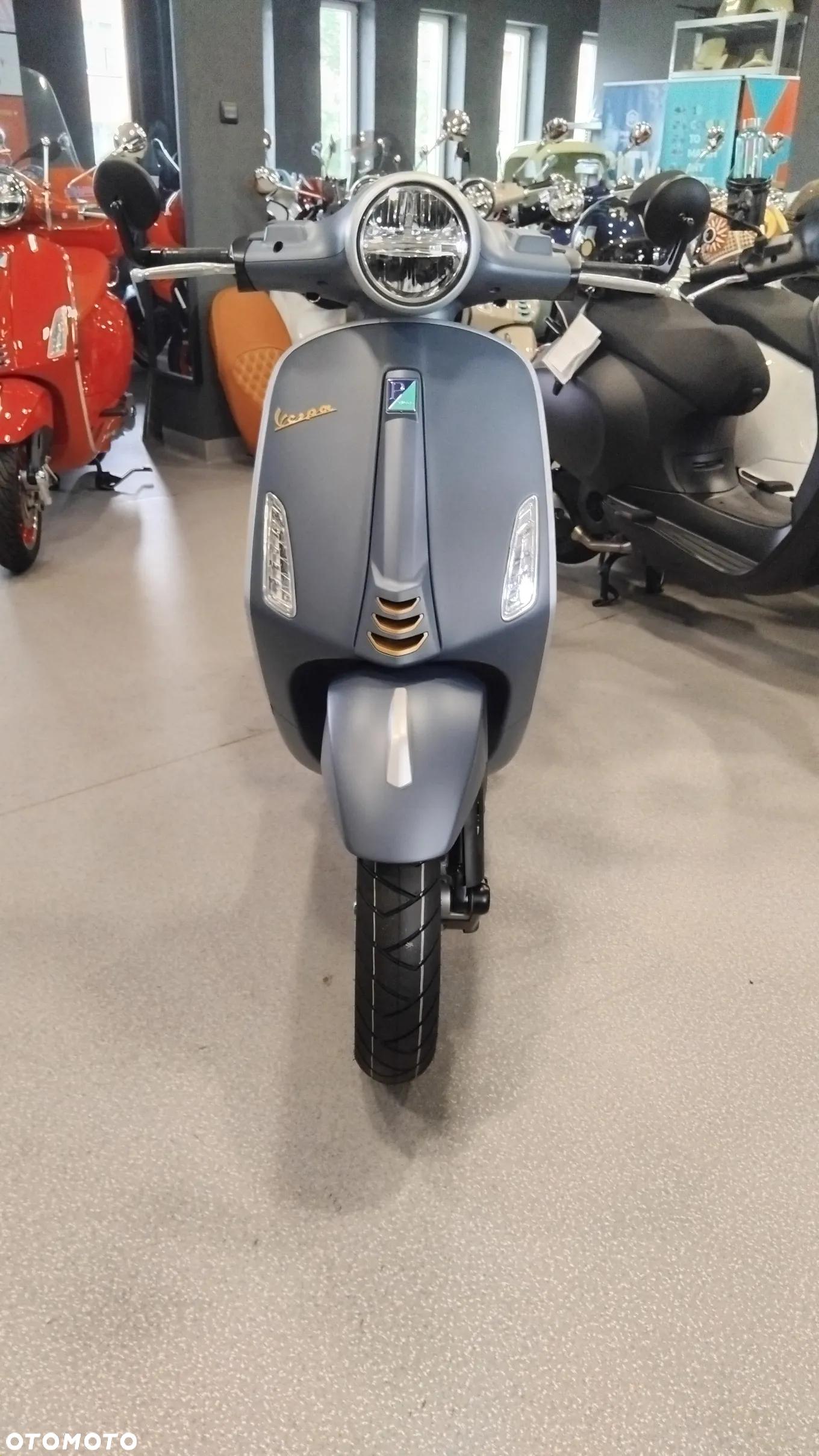 Vespa Primavera - 7