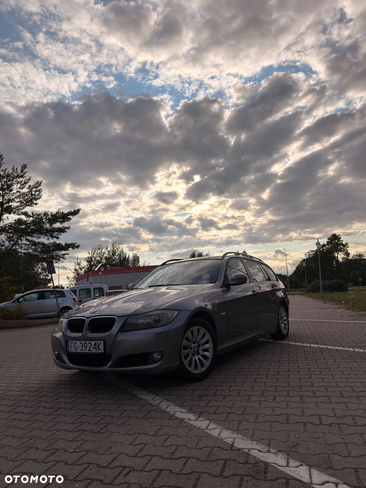 BMW Seria 3 320d - 1