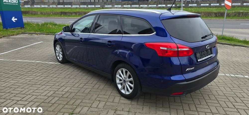 Ford Focus 1.0 EcoBoost Titanium - 3