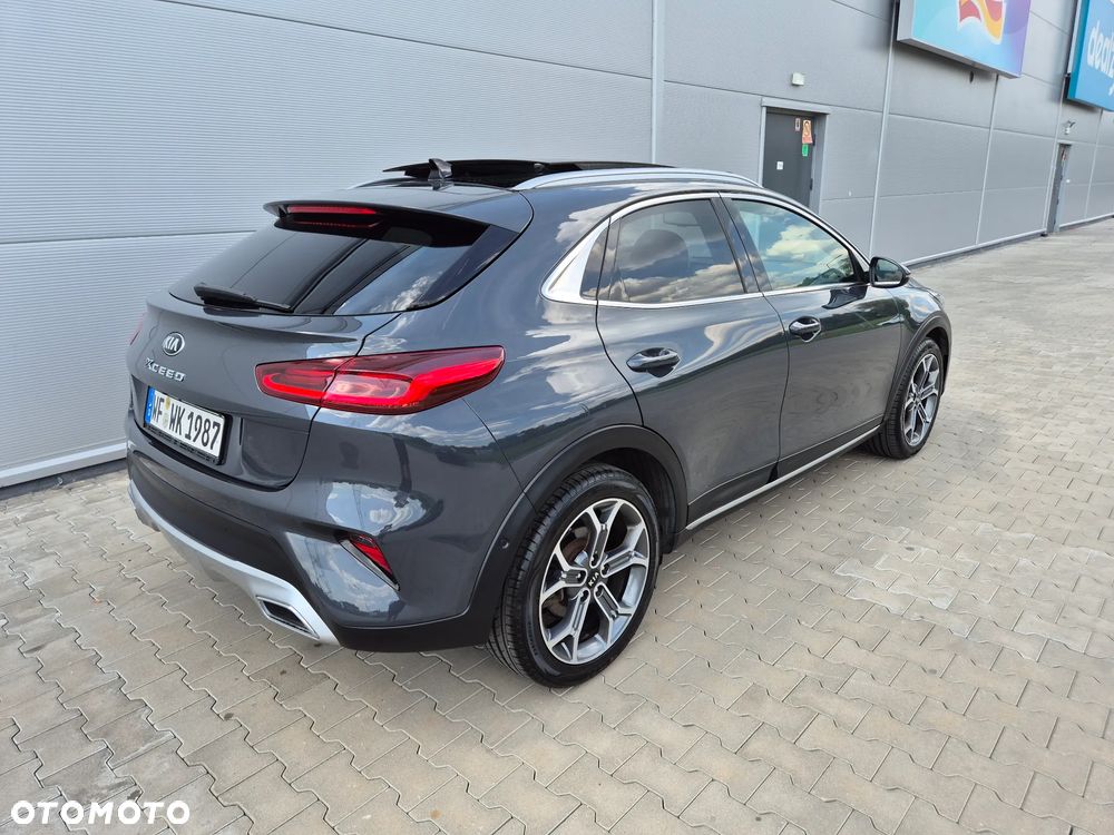 Kia XCeed 1.4 T-GDI OPF DCT7 PLATINUM EDITION - 10