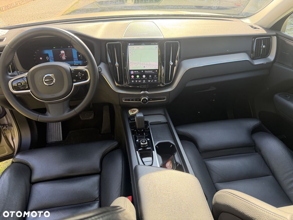 Volvo XC 60 B4 B Plus Bright - 13
