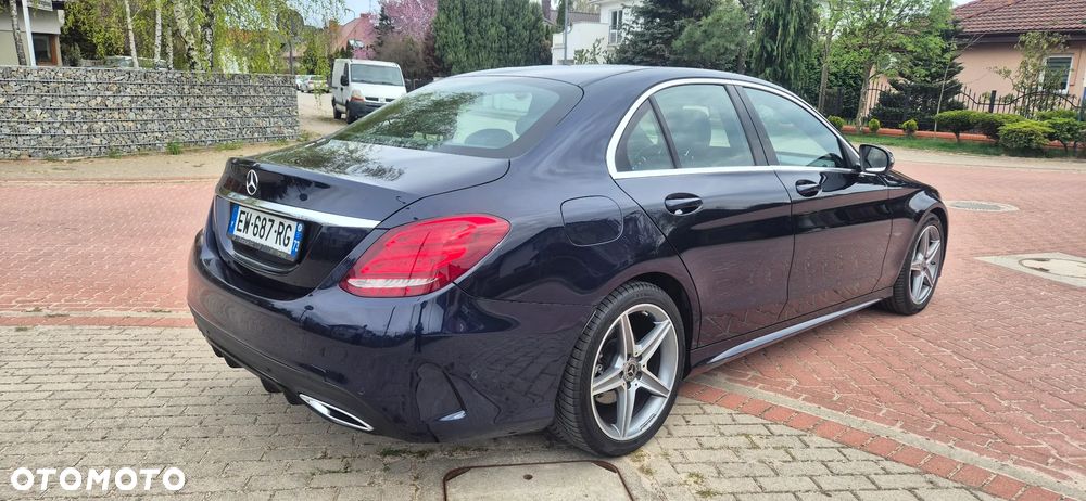 Mercedes-Benz Klasa C 200 d 9G-TRONIC AMG Line - 10