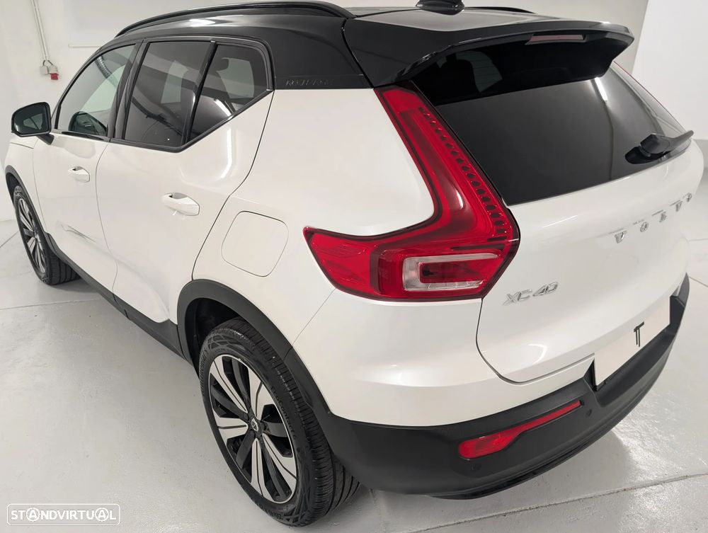 Volvo XC 40 Recharge Core - 24