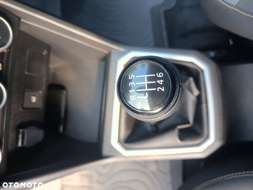 Dacia Sandero Stepway 1.0 TCe Laureate S&S - 14