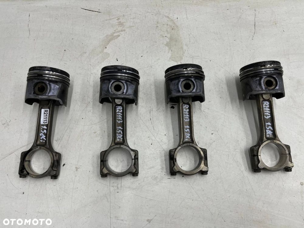 Tłok korbowód Renault Megane Clio Scenic Laguna Dacia Logan Duster Sandero Qashqai 1.5 dCi K9KT766 - 1