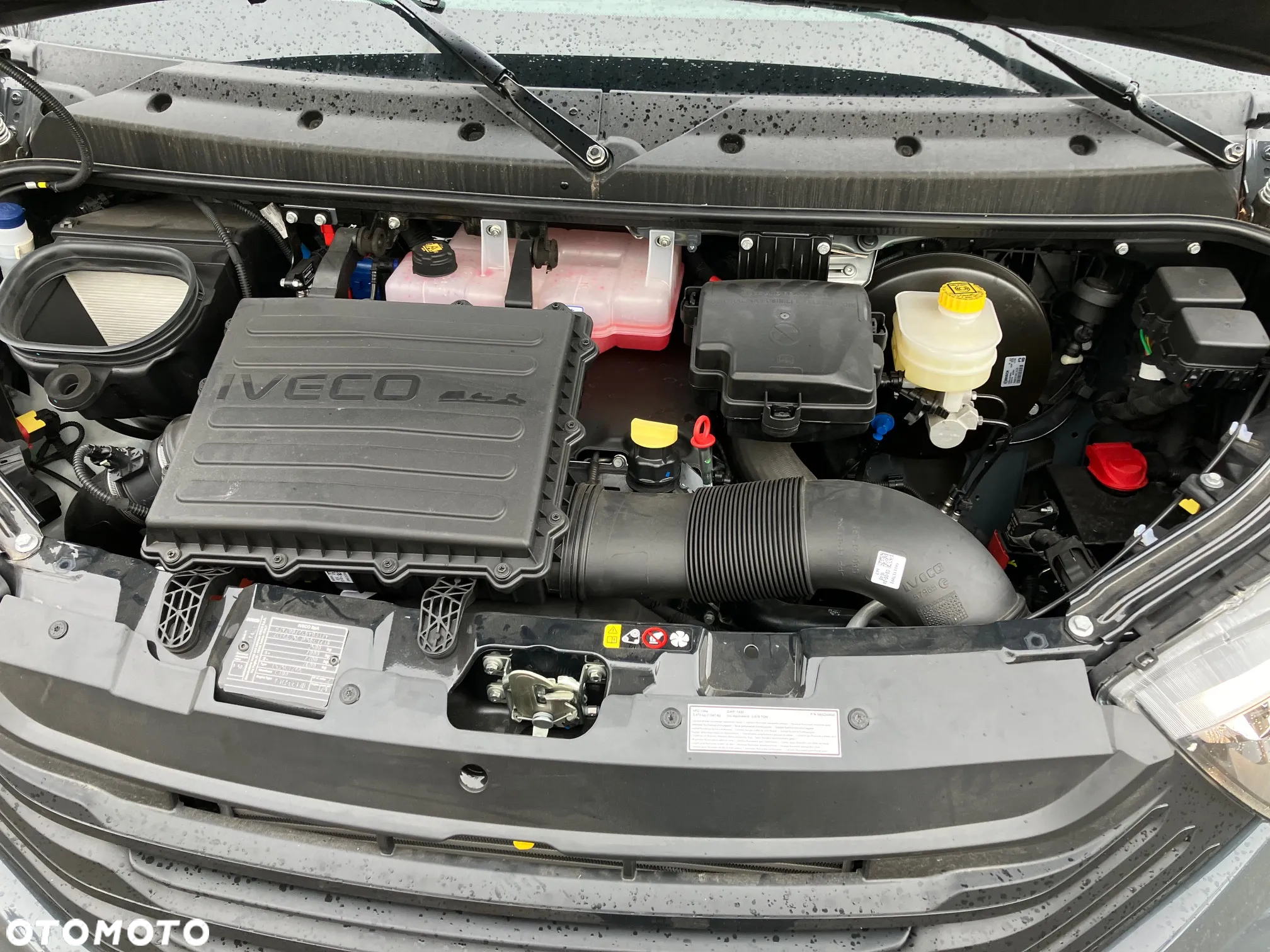 Iveco 3.0 Daily 35C18 kontener winda hak 25r Navi - 6