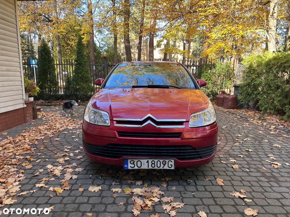Citroen C4 2006 photo 2