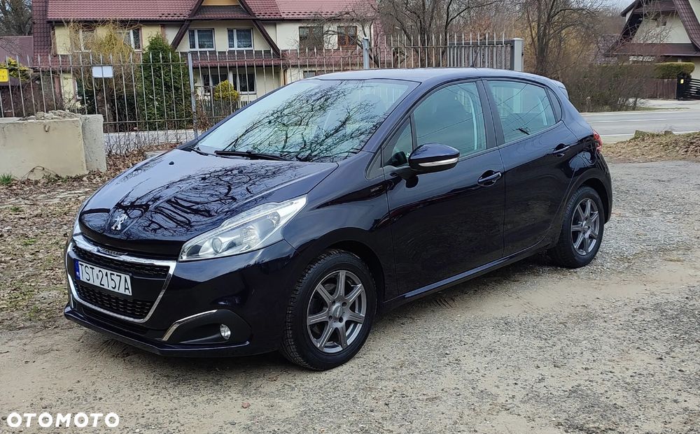 Peugeot 208 - 2