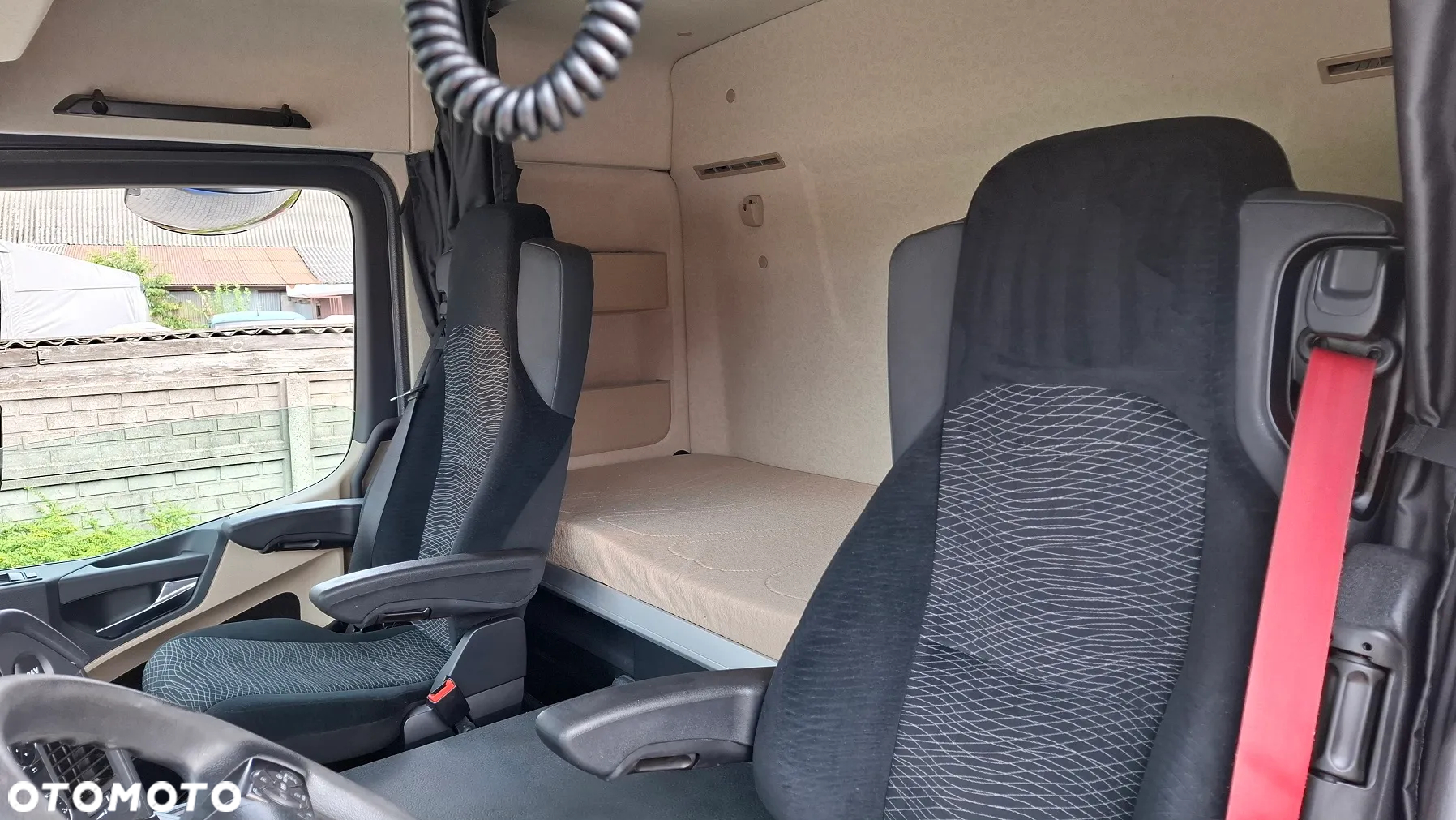 Mercedes-Benz ACTROS 1824 / PEŁNY ADR / RAMA POD ZABUDOWE 5.22 / DMC 18000 / MAŁO UŻYWANY ! - 26