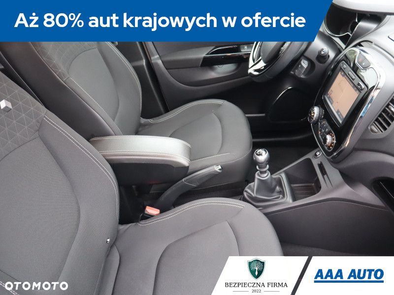 Renault Captur - 10
