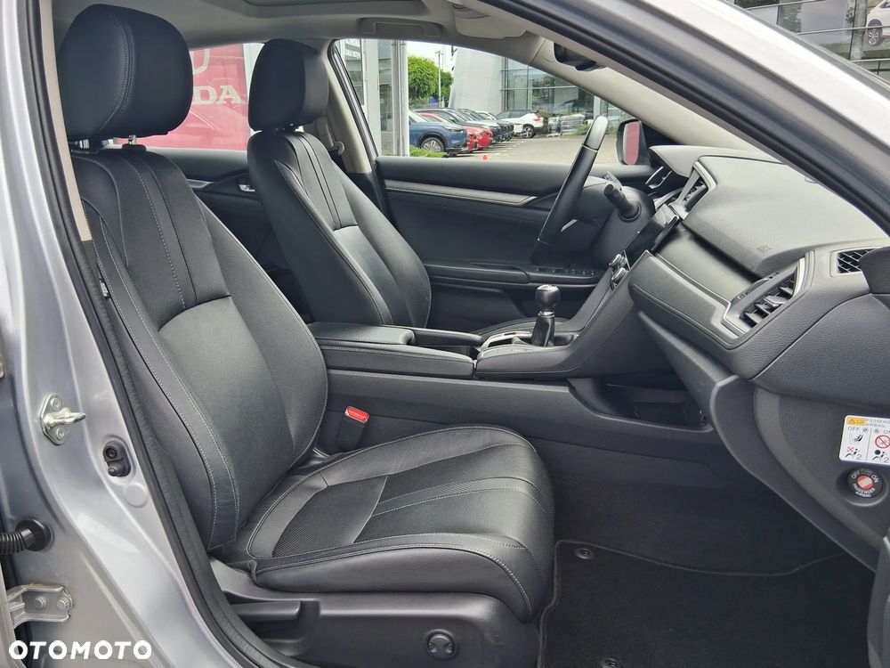 Honda Civic 1.5 T Executive - 15