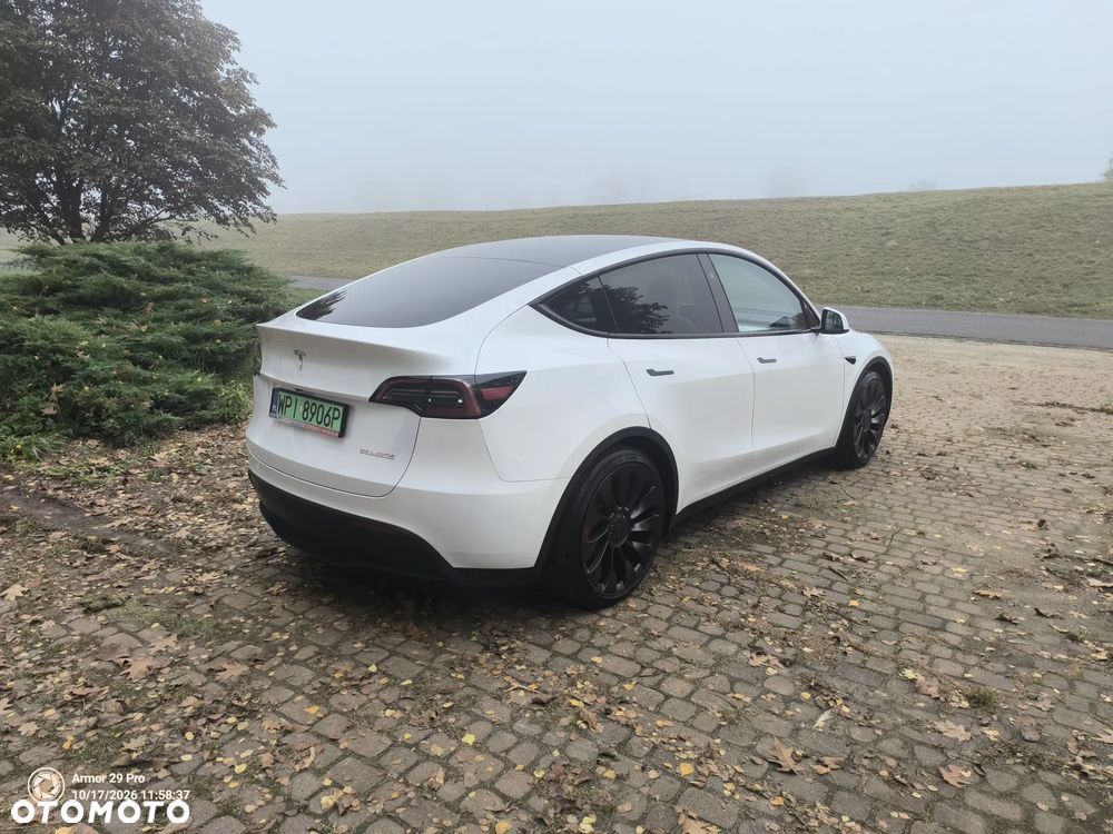 Tesla Model Y Long Range Dual Motor AWD - 7