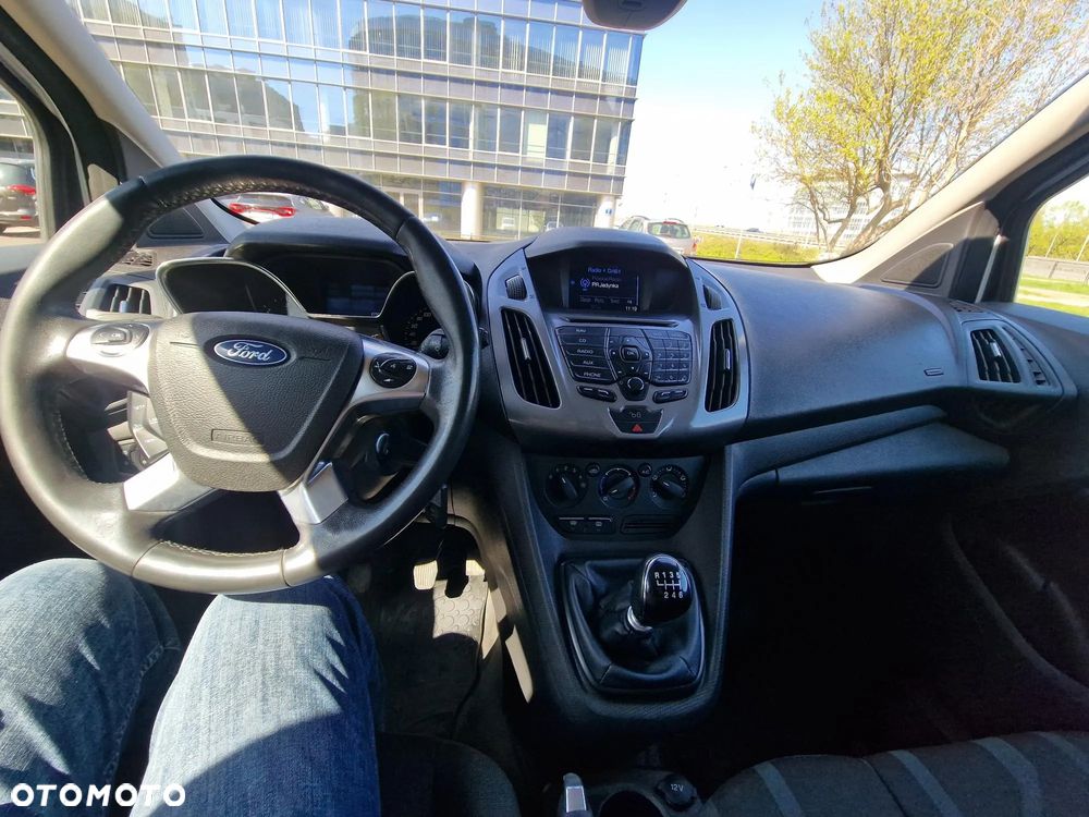 Ford TRANSIT CONNECT - 23