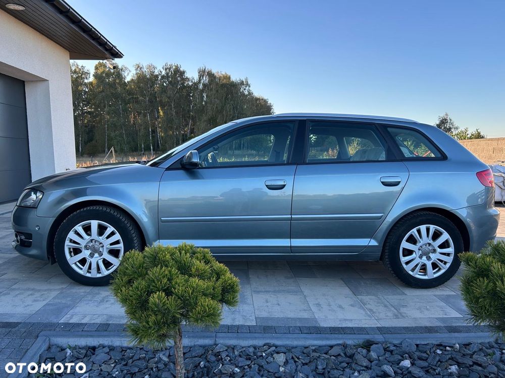 Audi A3 Sportback - 5