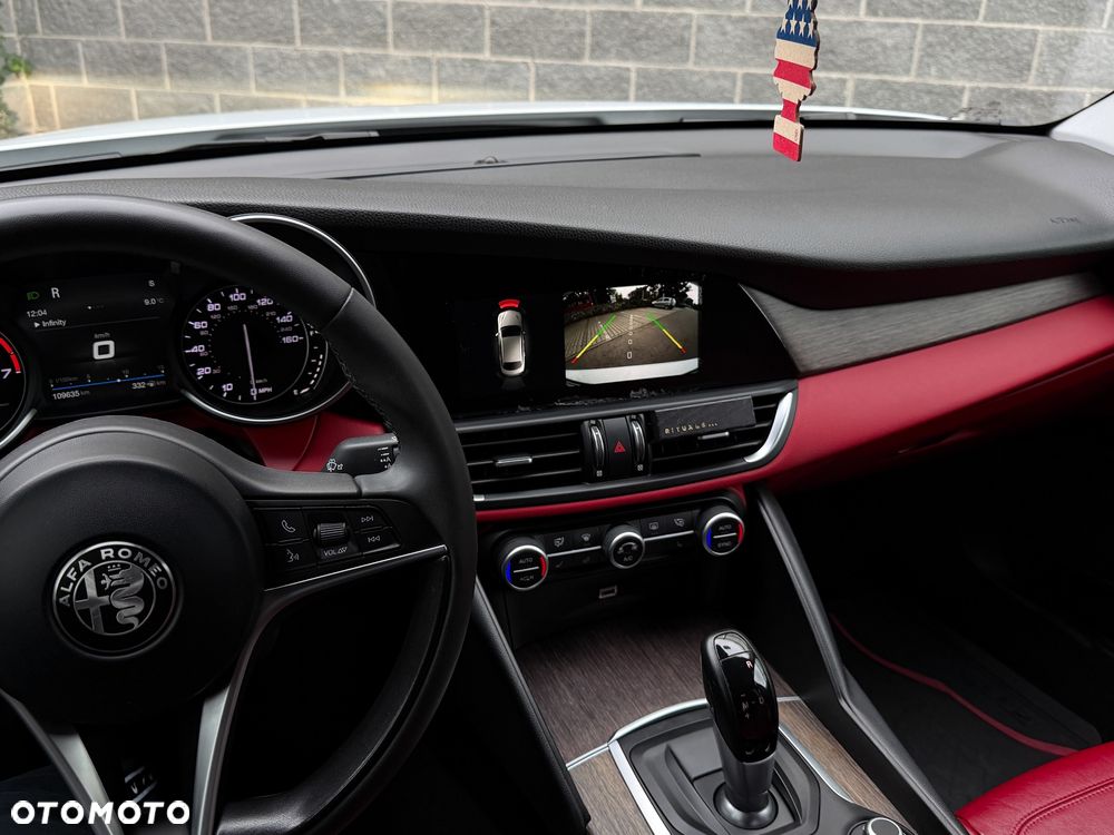 Alfa Romeo Giulia - 27