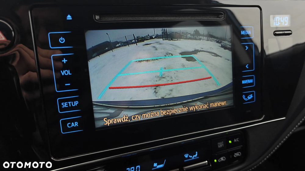 Toyota Auris 1.6 Premium Comfort - 15