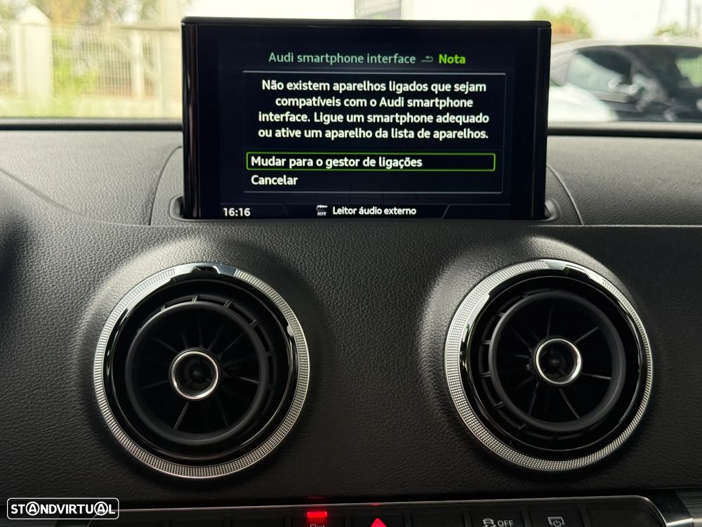 Audi A3 Cabrio 1.6 TDi S-line - 46
