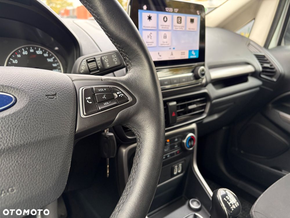 Ford EcoSport 1.0 EcoBoost TITANIUM - 25