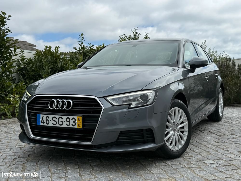 Audi A3 Sportback 1.6 TDI Advance - 2
