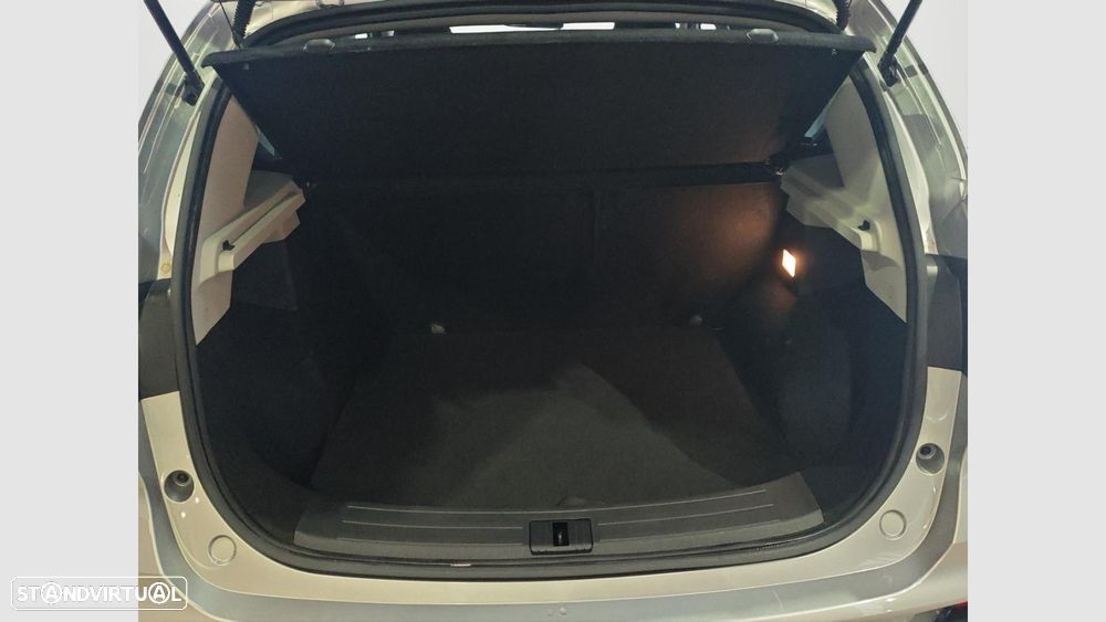 MG ZS EV 50.3 kWh Luxury - 16