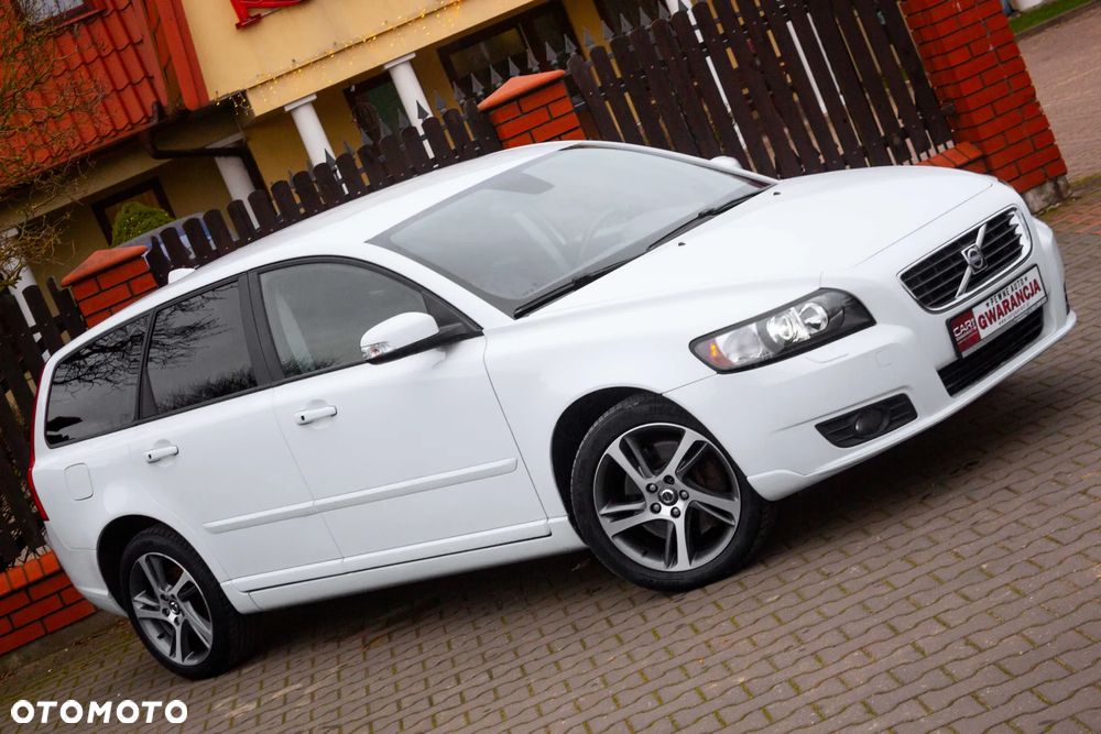 Volvo V50 T5 R-Design Summum AWD - 4