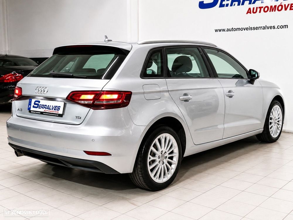 Audi A3 Sportback 1.6 TDI Design - 7