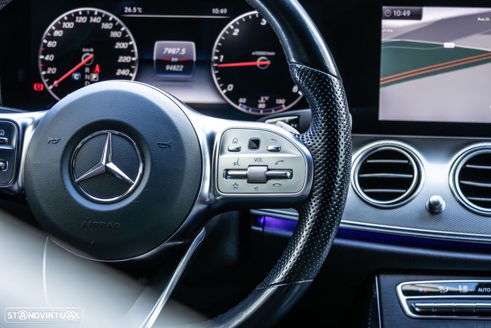 Mercedes-Benz E 220 d AMG Line - 20