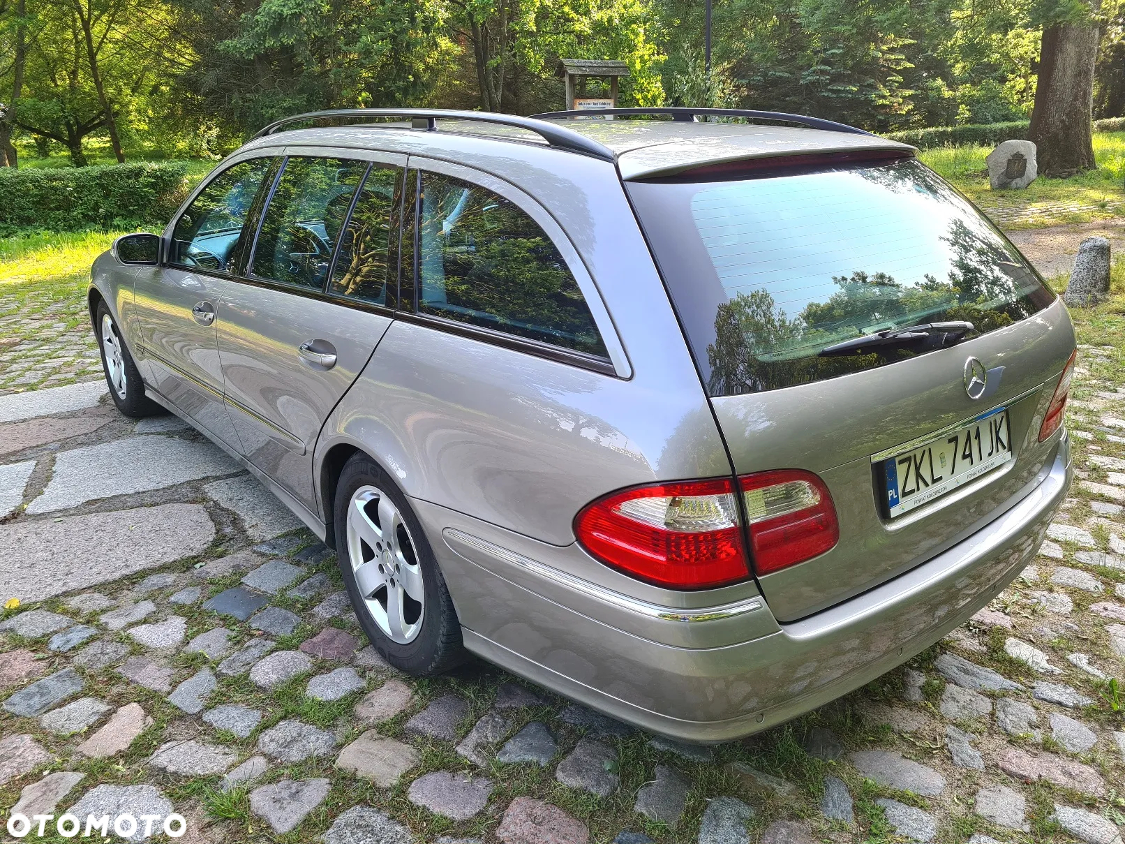 Mercedes-Benz Klasa E 320 CDI T Avantgarde - 5
