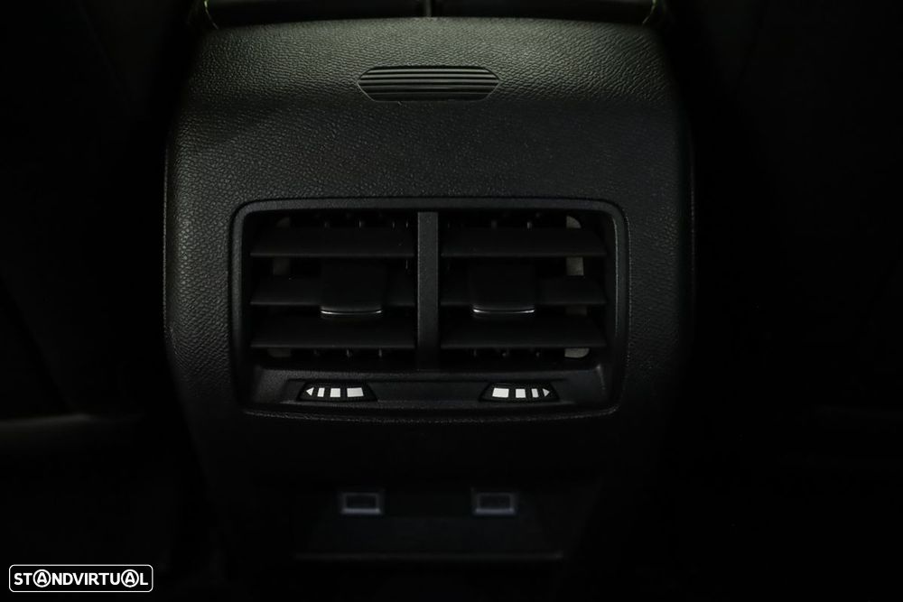 Peugeot 308 1.2 PureTech GT EAT8 - 22