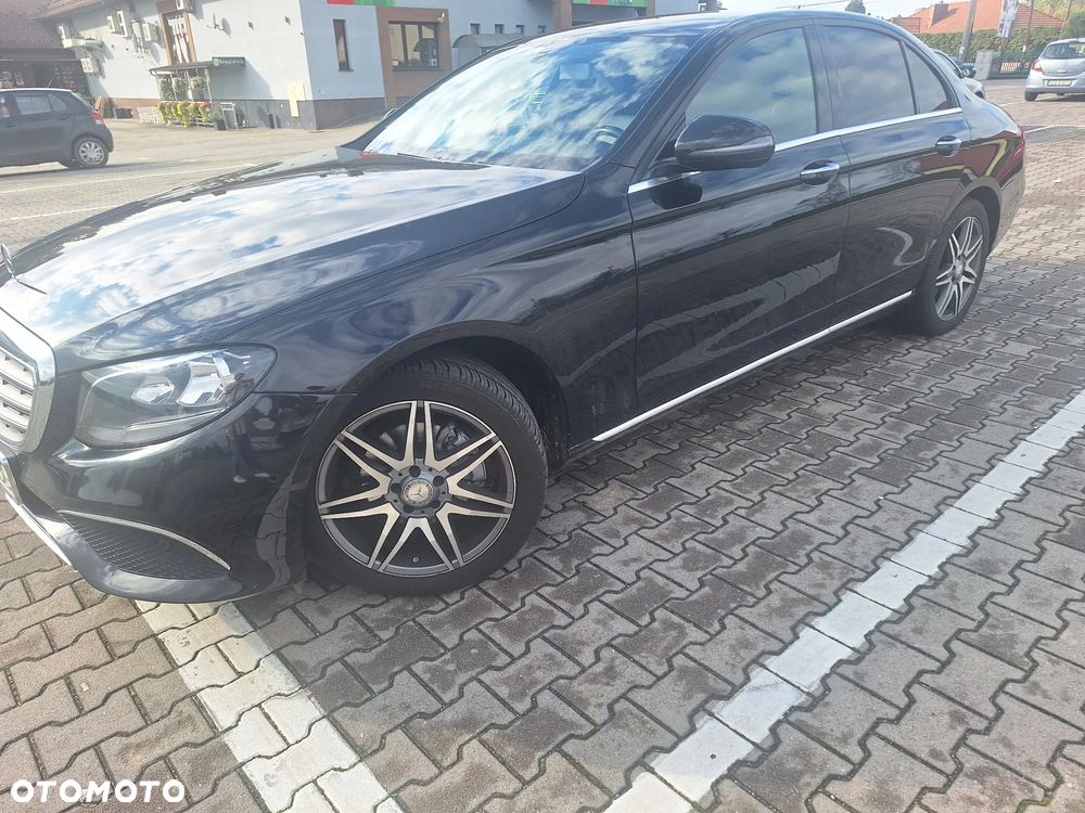 Mercedes-Benz Klasa E 200 d 9G-TRONIC - 2