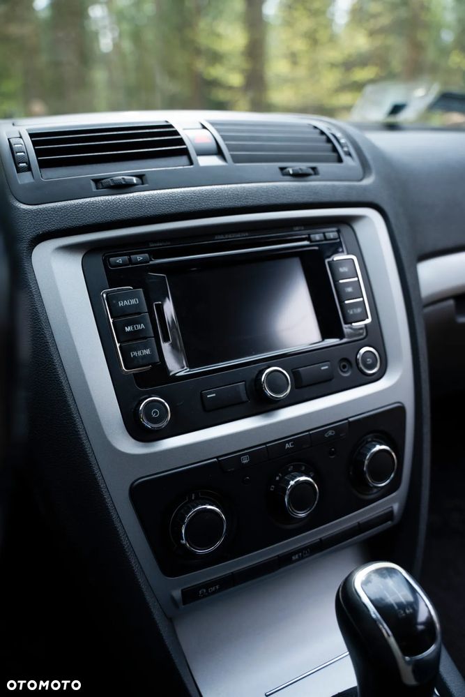 Skoda Octavia 2.0 TDI Ambiente - 11