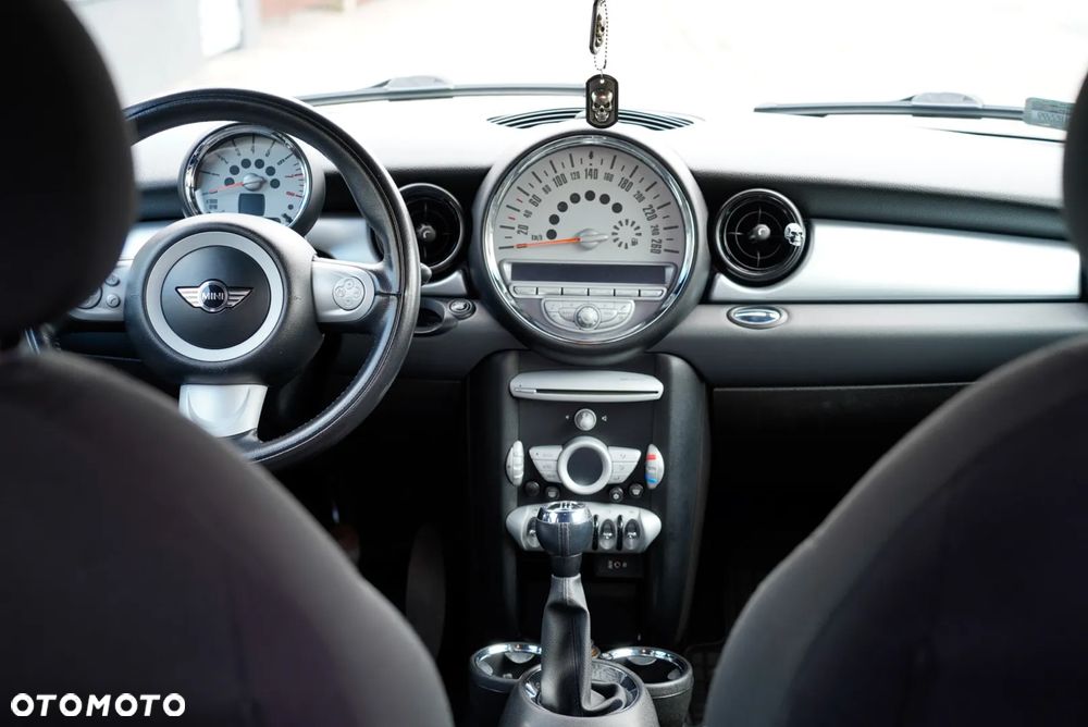 MINI Cooper - 5