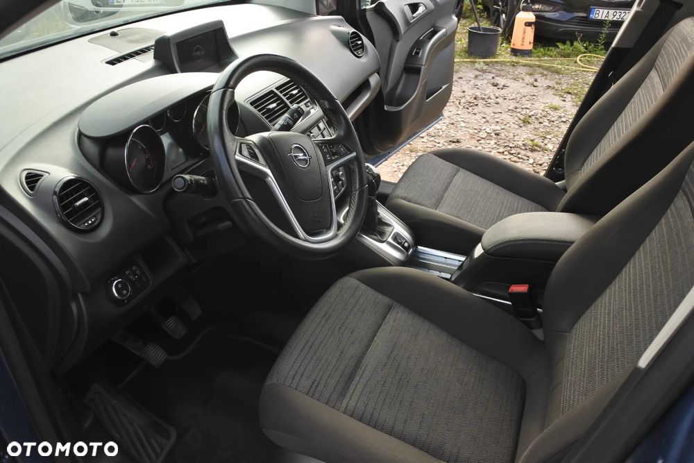 Opel Meriva 1.4 T Cosmo - 9