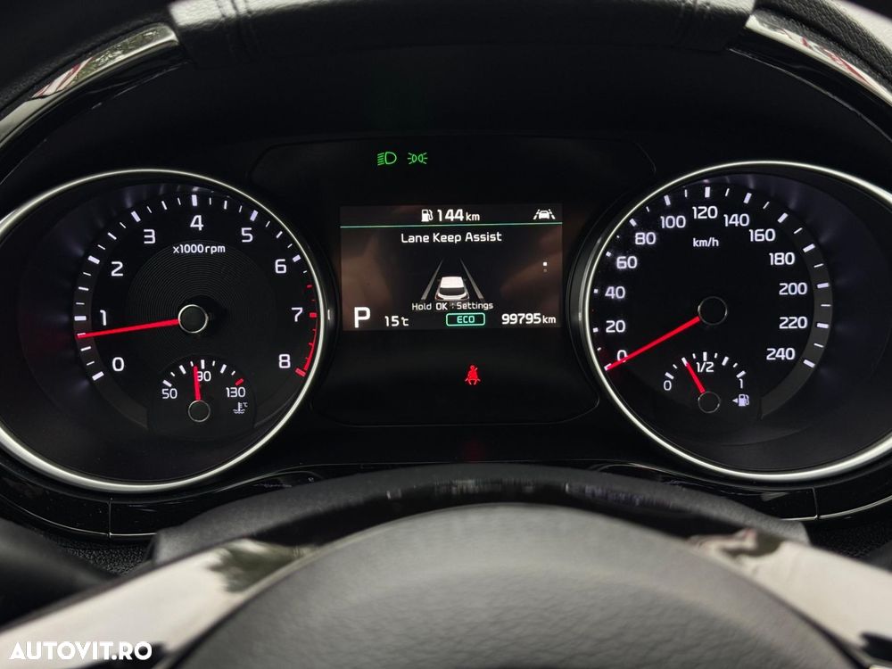Kia XCeed - 14