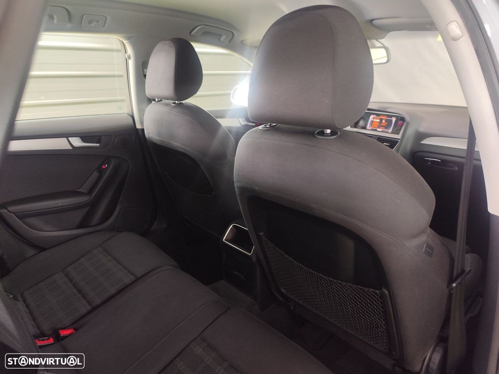 Audi A4 Avant 2.0 TDI multitronic Advance - 28